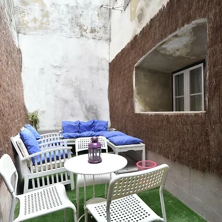 Guest house The Place Santa Apolonia Lisbon